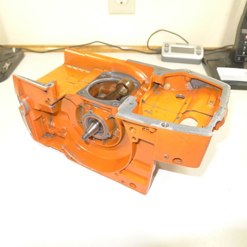 Oem husqvarna crankcase assy - oem,
