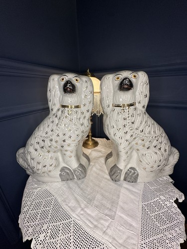 Large antique staffordshire - large,