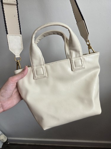 Zara minimalist cream - zara,
