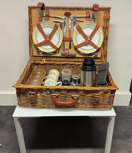 Luxury optima wicker picnic - wicker,