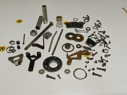 Minuteria brackets screws - minuteria,