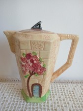 Castle Teapot, Vintage