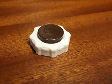 RENAULT 5 19 21 CLIO GTA ESPACE LAGUNA MASTER NEW HEADER TANK CAP - BROWN