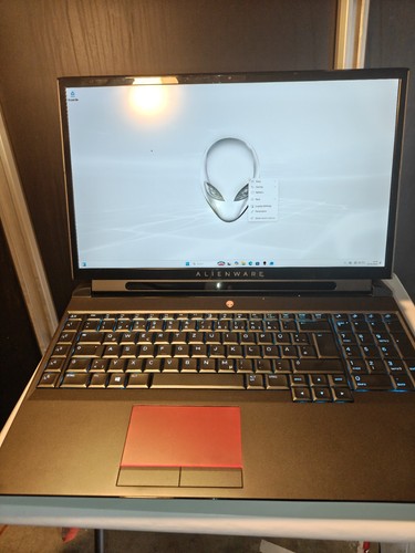 Alienware area 51m 144hz - area-51m,