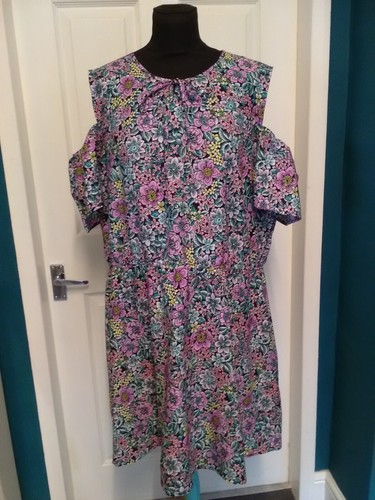 Peacocks multi floral print - multi,