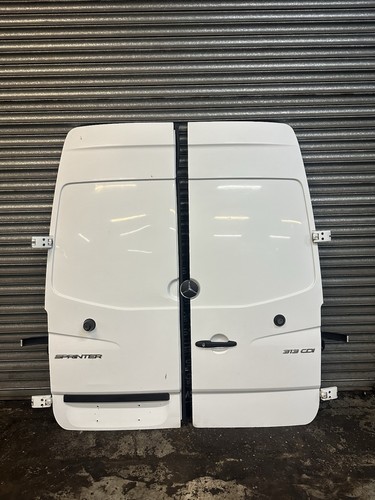 Mercedes sprinter w906 rear - mercedes,