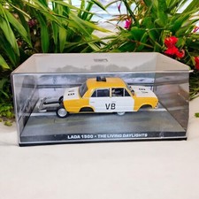 Lada 1500 1:43 James Bond The Living Daylights Diecast Eaglemoss Car Presentatio