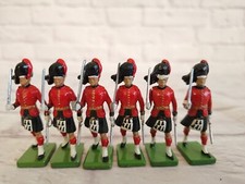 6 x Ceremonial Britain black watch officer lead toy soldiers 1988 & 1990