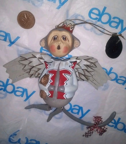 Wizard ornament winged - of,