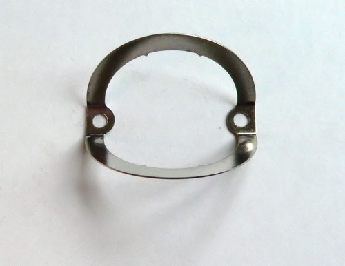 Valve retainer for guitar and - retainer,