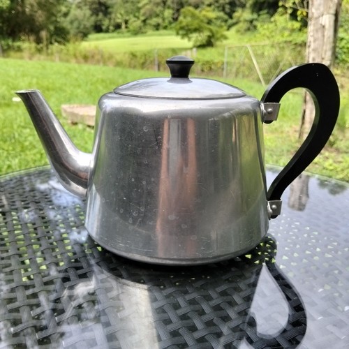 Vintage aluminium teapot with - aluminium,
