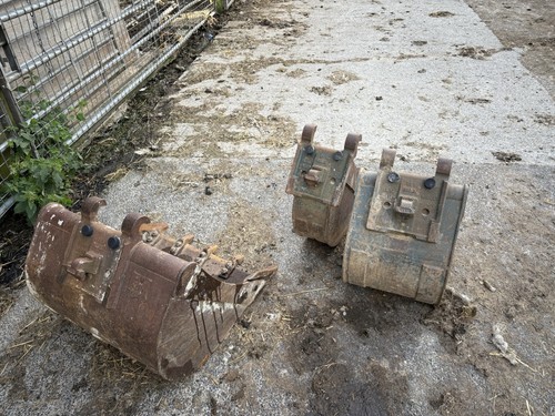 Excavator digger buckets - digger,
