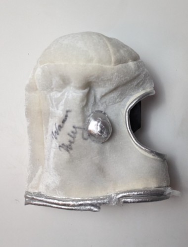 Astronaut warren hoburg - astronaut, signed