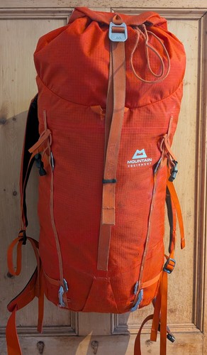 Mountain equipment tupilak - mountain, 37+