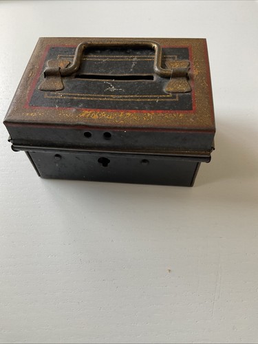 Vintage metal cash box small - vintage,