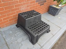 GIANT CARAVAN MGI PLASTIC DOUBLE STEP - EXTRA WIDE, EXTRA SAFE