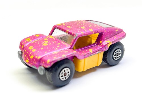 Vintage matchbox beach - no.30,