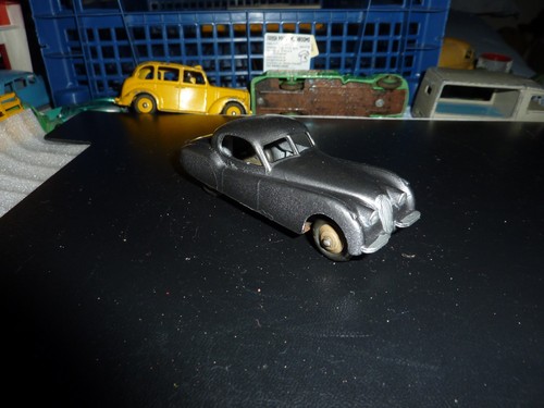 Dinky toys jaguar - xk120, coupe
