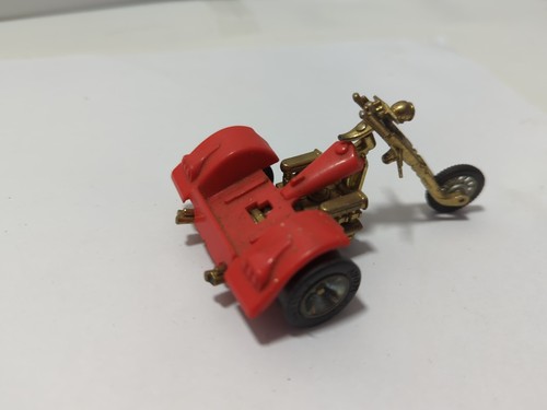 1970 vintage britains red - britains,