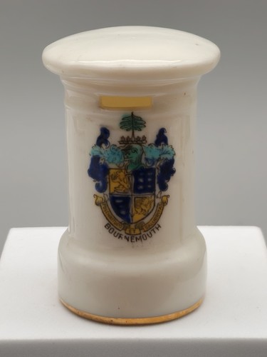 China crested ware - china,