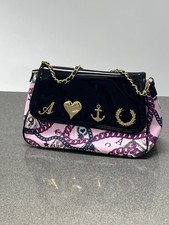 Fred Perry X Amy Winehouse