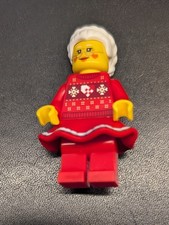 LEGO Mrs Santa Claus /