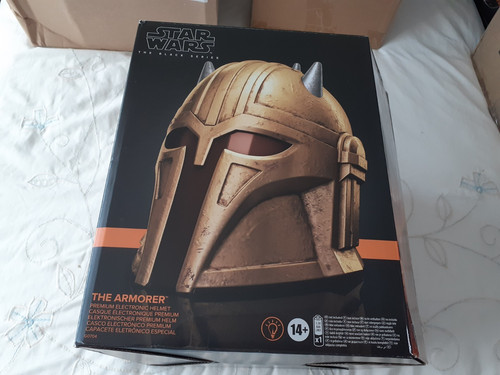 Hasbro black series - black, wars