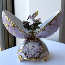 Ardleigh Elliott Porcelain Egg Music Box Amethyst Vision by Lena Liu Hummingbird