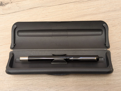 Vintage parker vector fountain - vintage,