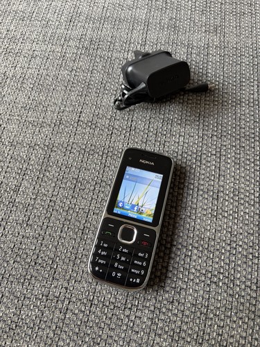 Nokia mobile phone - c2-01,