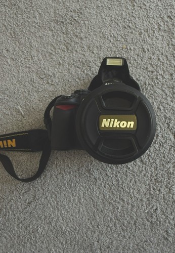 Nikon d3100 2mp digital slr - nikon,