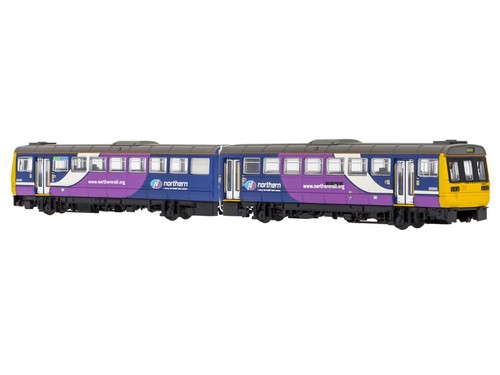 Dapol class 142 024 - dapol, northern