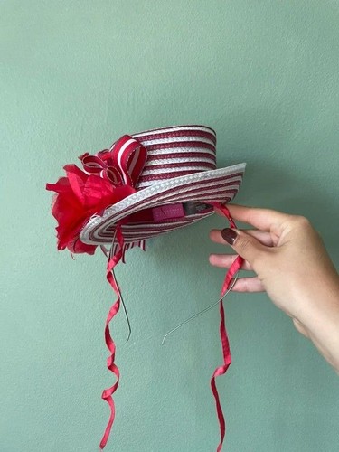 Red pink white - red/pink, hat