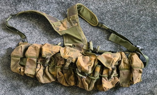 Genuine british army - army, woodland