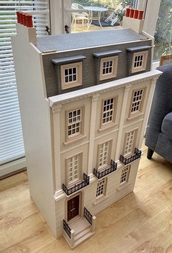 The dolls house emporium - house,