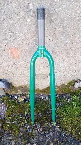 Steel forks 700c cantilever
