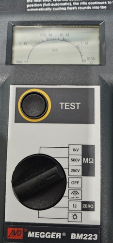 Avo megger bm223 1000 volt - /,