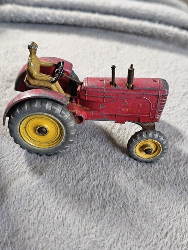 Dinky toys massey harris - dinky,