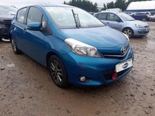 TOYOTA YARIS GEARBOX  2014