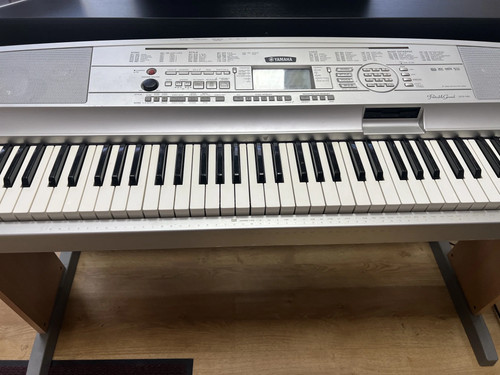 Used yamaha dgx500 note - used,