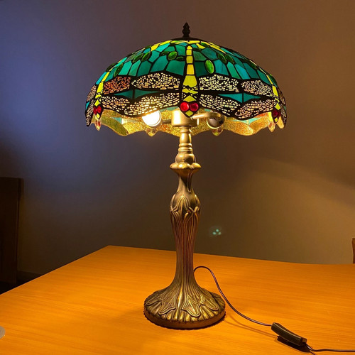 Tiffany table lamp - table,