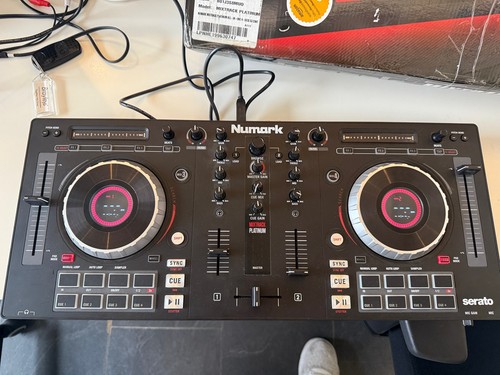 Numark mixtrack platinum - mixtrack,