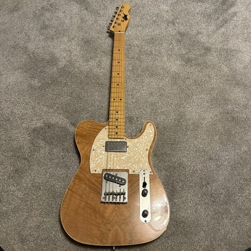 Mad dog custom guitars - dog,