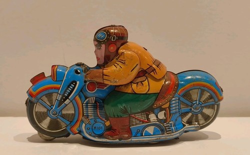 Vintage japanese tin - tin, indian
