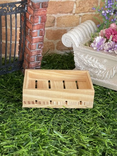 12th dolls house miniature - 1/12th,