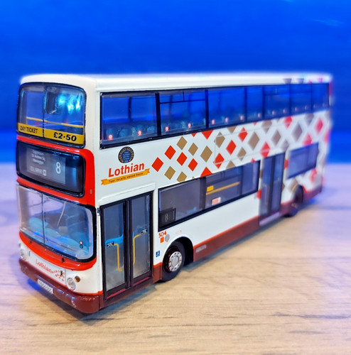 Cmnl ukbus 1037 dennis - 1037,