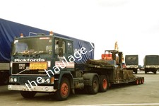 THH Truck Photos - Volvo F12 - Pickfords Heavy Haulage.