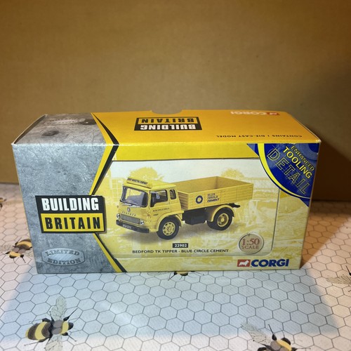Corgi bedford 4 - corgi, 4-wheel