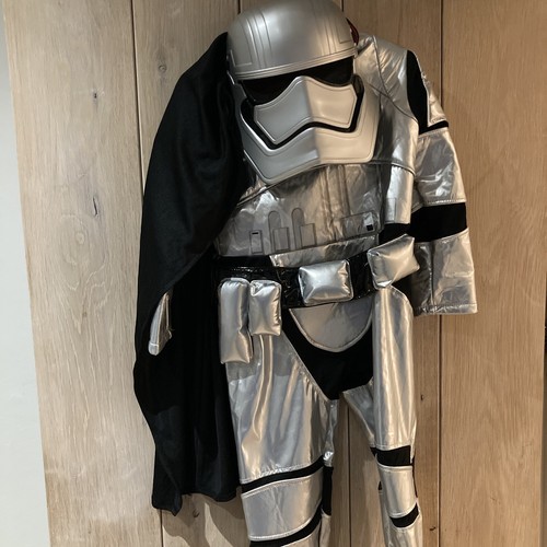 Bnwt disney store star wars - bnwt,