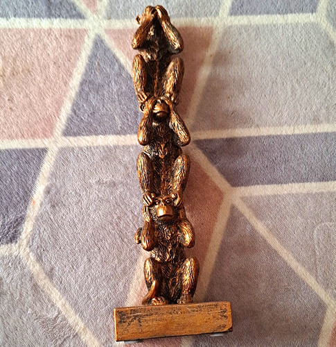 Brass three wise - brass, monkeys